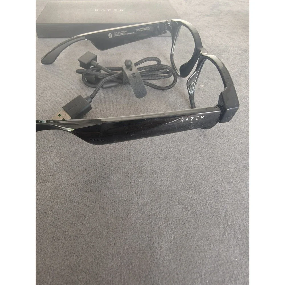 Razer Anzu Smart Glasses Bluetooth Audio Eyewear S/M w Box Tested
